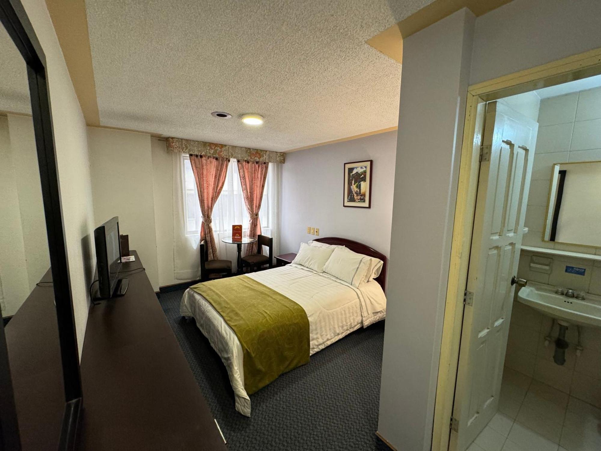 إبياليز Hotel Los Andes المظهر الخارجي الصورة