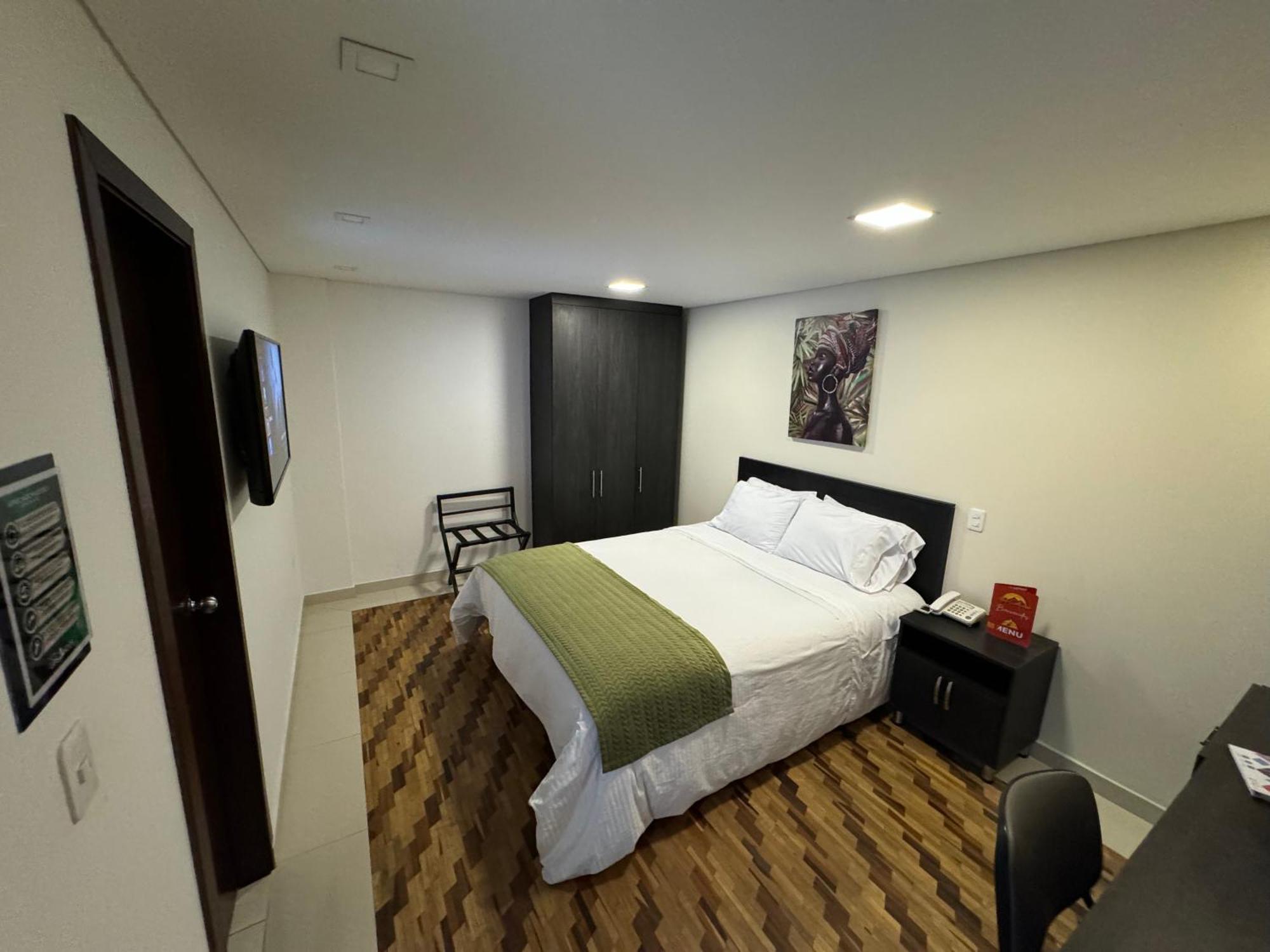 إبياليز Hotel Los Andes المظهر الخارجي الصورة