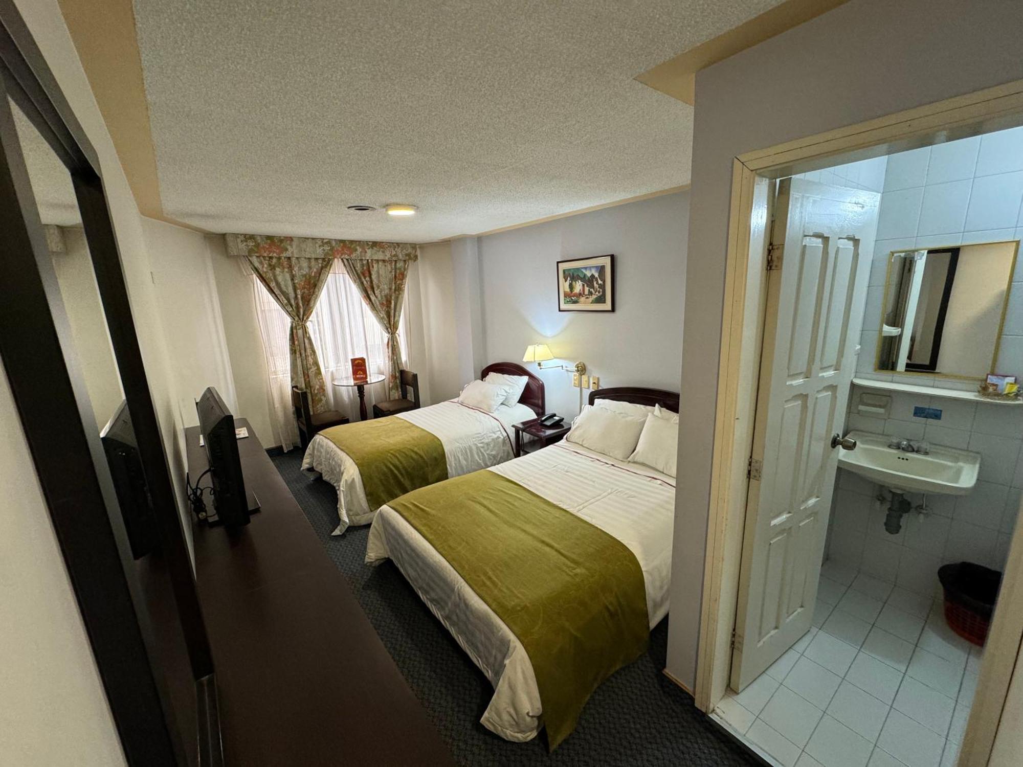 إبياليز Hotel Los Andes المظهر الخارجي الصورة